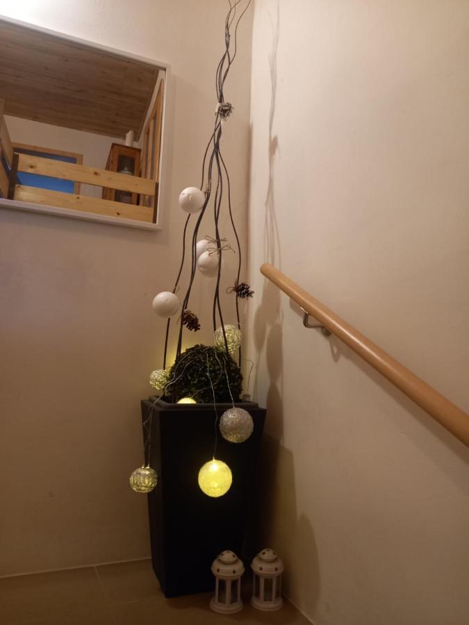 Chalupa Nela Apartmany Haj U Loucne Pod Klinovcem โลชนา โปด กลิโนฟเซม ภายนอก รูปภาพ