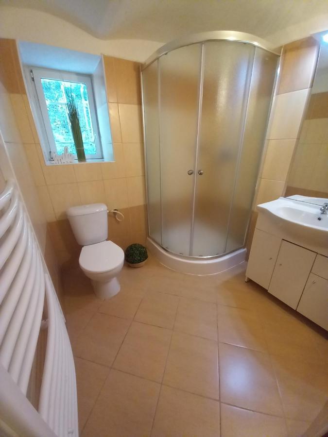Chalupa Nela Apartmany Haj U Loucne Pod Klinovcem โลชนา โปด กลิโนฟเซม ภายนอก รูปภาพ